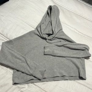 Grey cropped sweater/sweatshirt